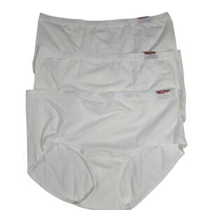 Cacique cotton full brief Size 18/20 bundle 3 white NWT intimates
